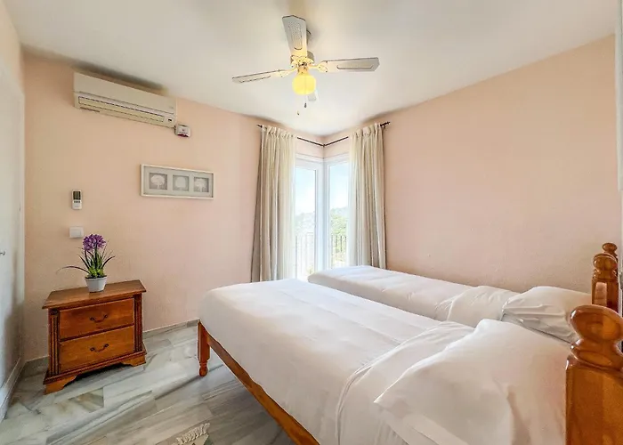 Holiday home Hanami Casa Saradan *