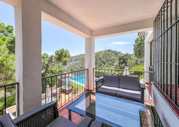 Hanami Casa Saradan Holiday home