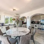 Casa de Férias Hanami Casa Saradan *