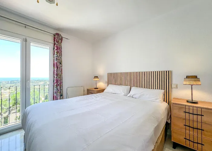 Hanami Casa Saradan Estepona