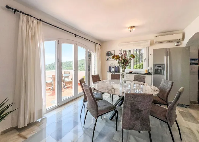 Hanami Casa Saradan *