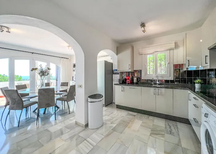 Hanami Casa Saradan Semesterbostad Estepona